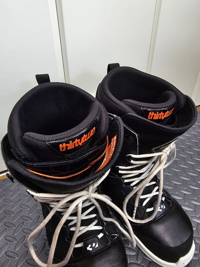 thirtytwo lashed サーティーツー ラッシュド 27.5cm