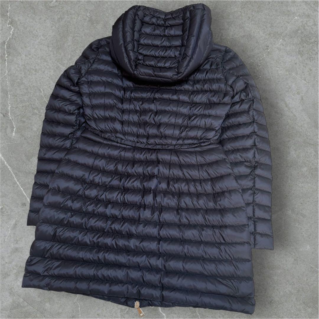 大人気】名作 モンクレール BARBEL Aライン ライトダウンコート - メルカリ