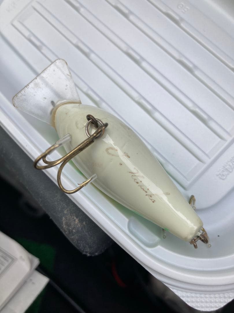 バルサ50 jrクランクベイト黄緑コーチ サイン入り - メルカリ