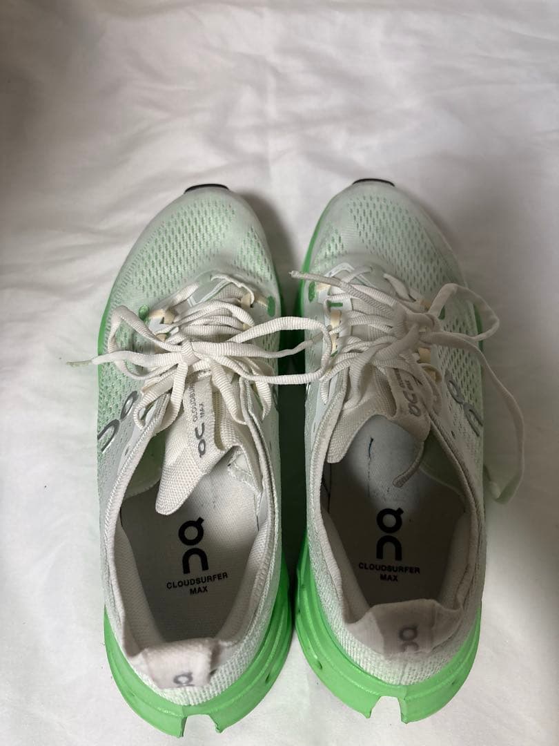 on クラウドサーファー マックス 26.5cm スニーカー ホワイト　オン