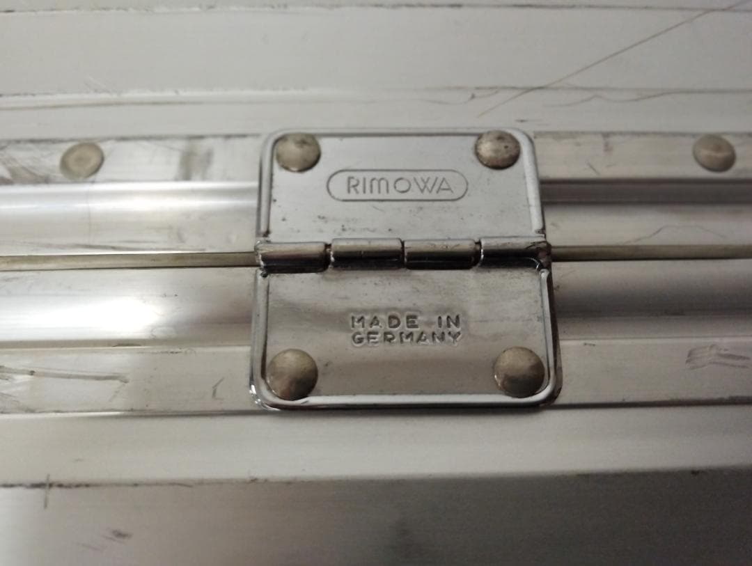 リモワスーツケース トパーズ 104リットル 4輪 廃版ヴィンテージモデル