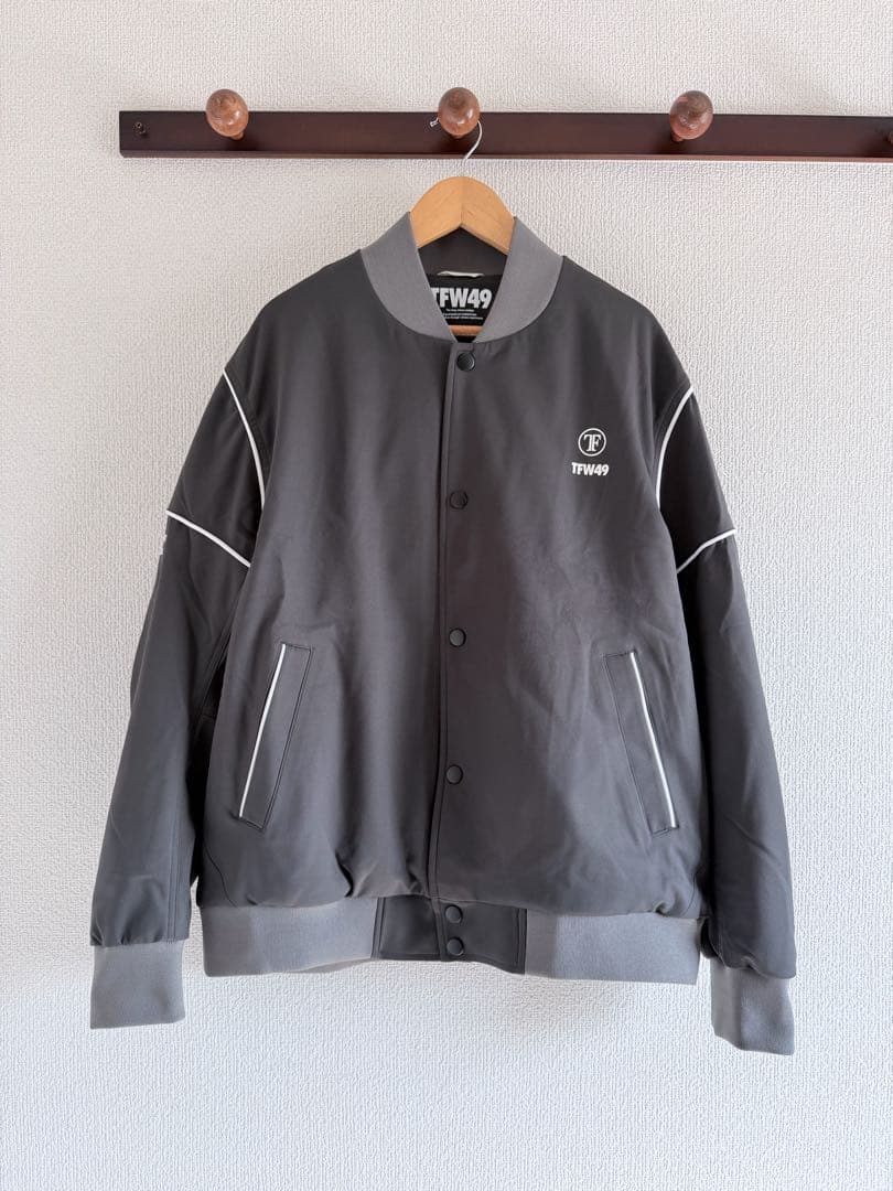 TFW49 ジャケット サイズXL 新作 チャーコール - メルカリ
