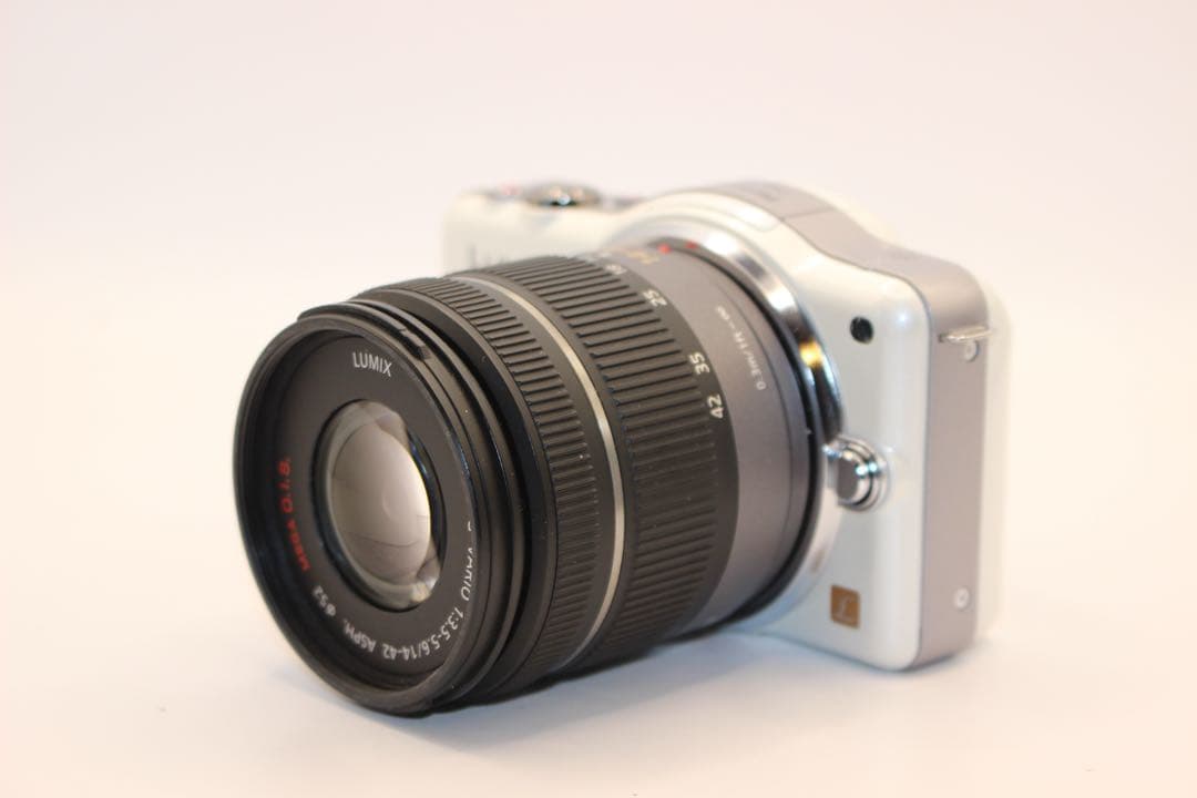 ☆ショット数9044回☆ LUMIX DMC-GF3 レンズキット ミラーレス - メルカリ