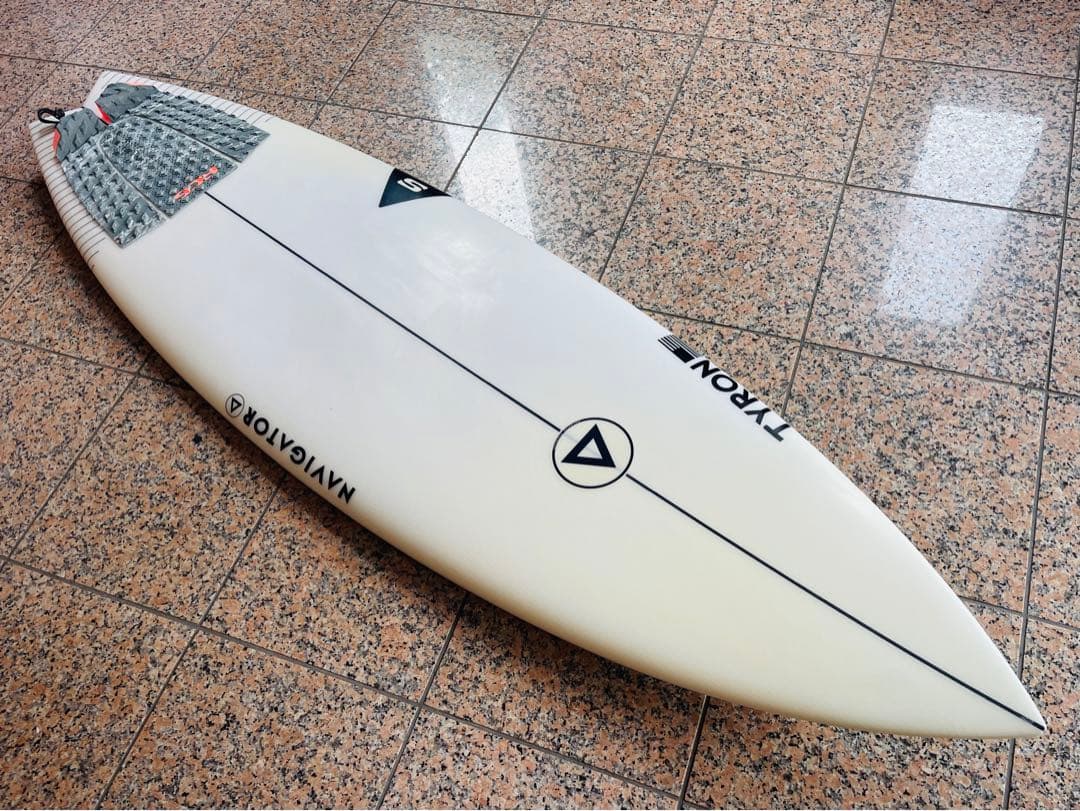 ナビゲーターEPS 5フィン中古 5.9 - メルカリ