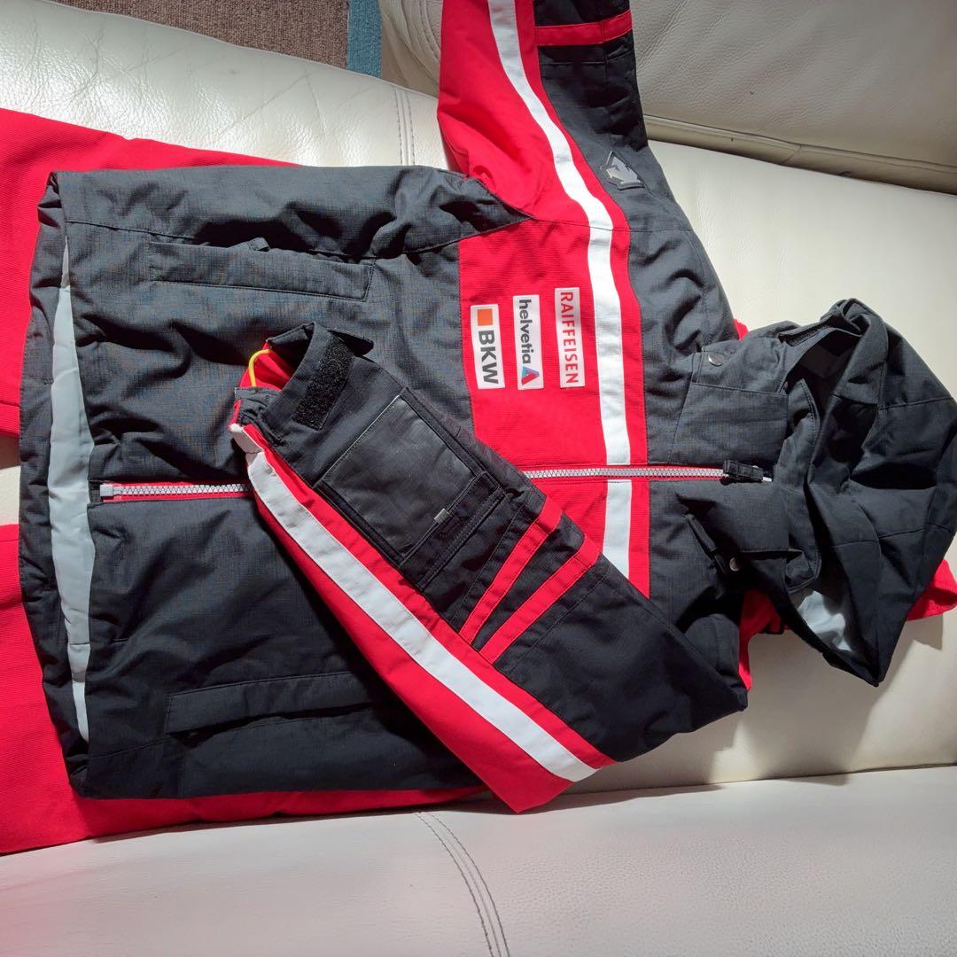 DESCENTE子ども用スキーウェア 黒/赤 フード付き 楽天市場】デサント（DESCENTE）（キッズ）ジュニア スーツ スキー