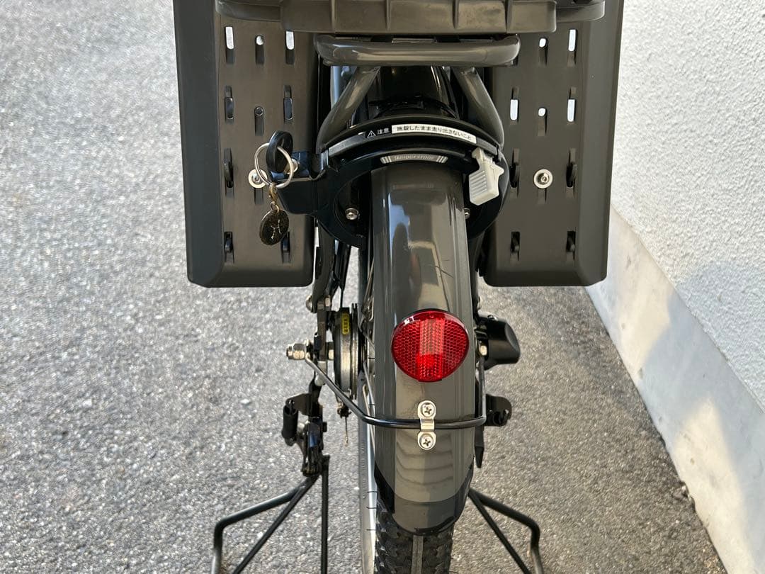 ビッケモブdd グレー 電動アシスト 子供乗せ レインカバー付き たの