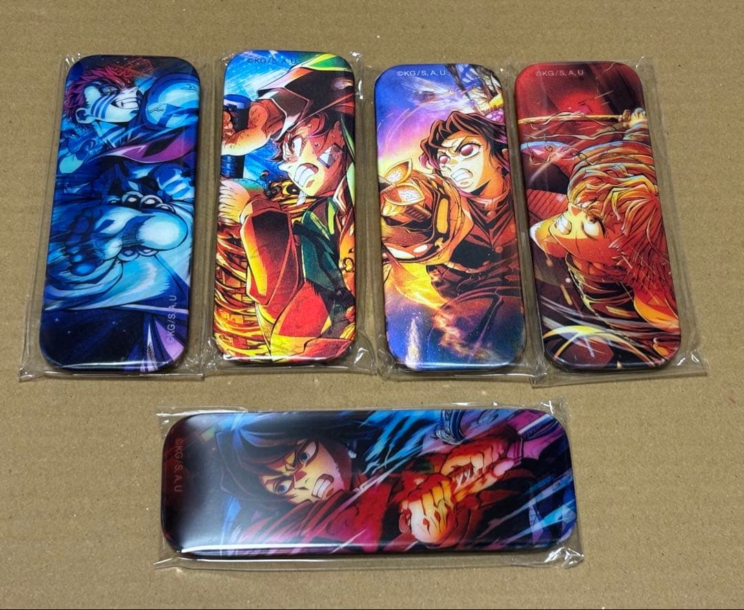 鬼滅の刃 WEBSHOPくじ レンチキュラーロング缶バッジ 5点セット - メルカリ