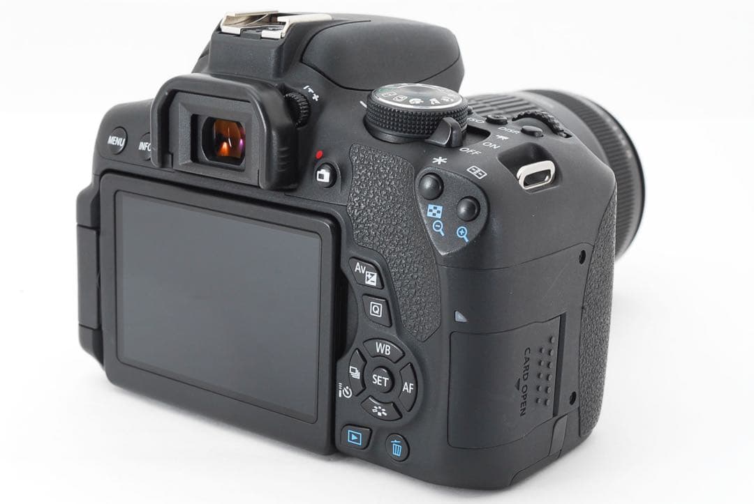 手ぶれ補正レンズ付き canon kiss x8i 標準&望遠ダブルレンズセット