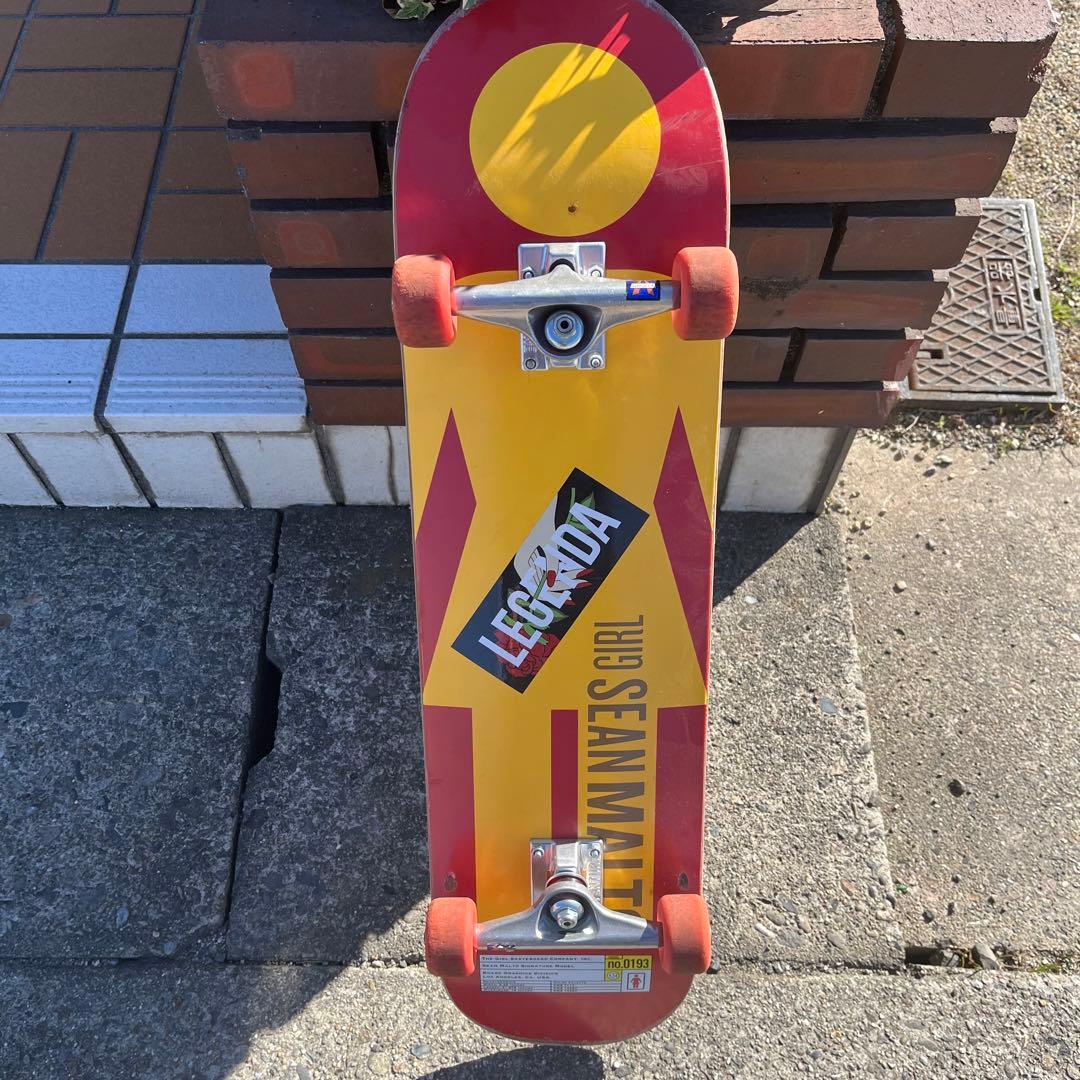 スケボー　ガール GIRL ガール スケートボード デッキ MR PEEKABOO SERIES GPE-G 7.62