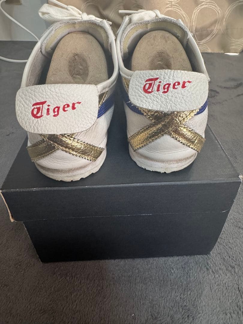 こ*ち様 Onitsuka Tiger MEXICO 66 -27.5cm