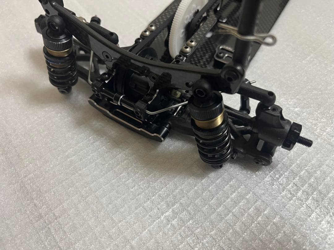 ヨコモ　BD7 2016 中古品　パーツ多数付