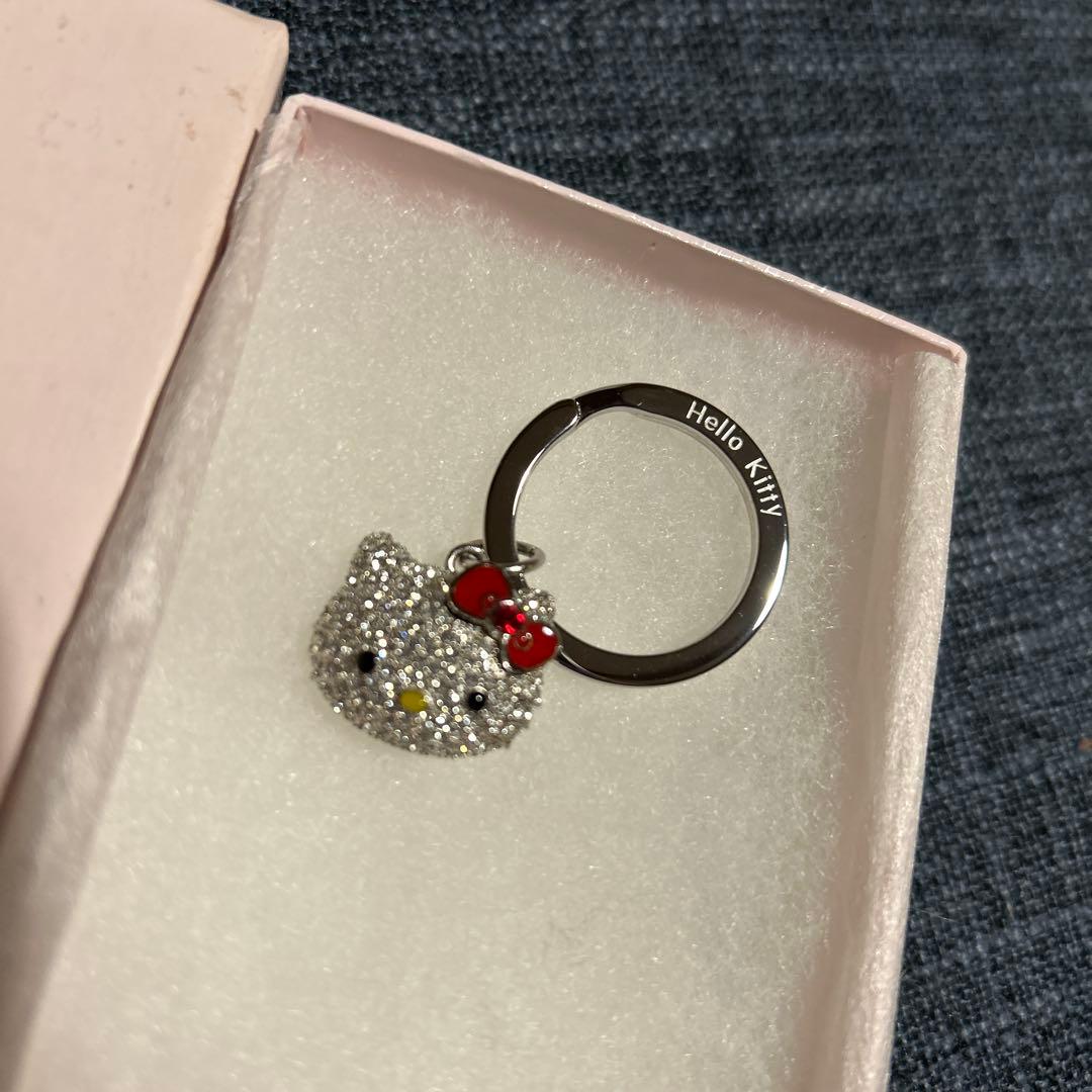 ハローキティ スワロフスキー　キーホルダー