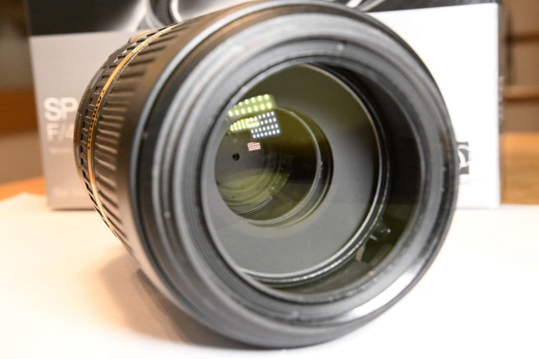 [美品] TAMRON SP 70-300mm F/4-5.6 Di VC