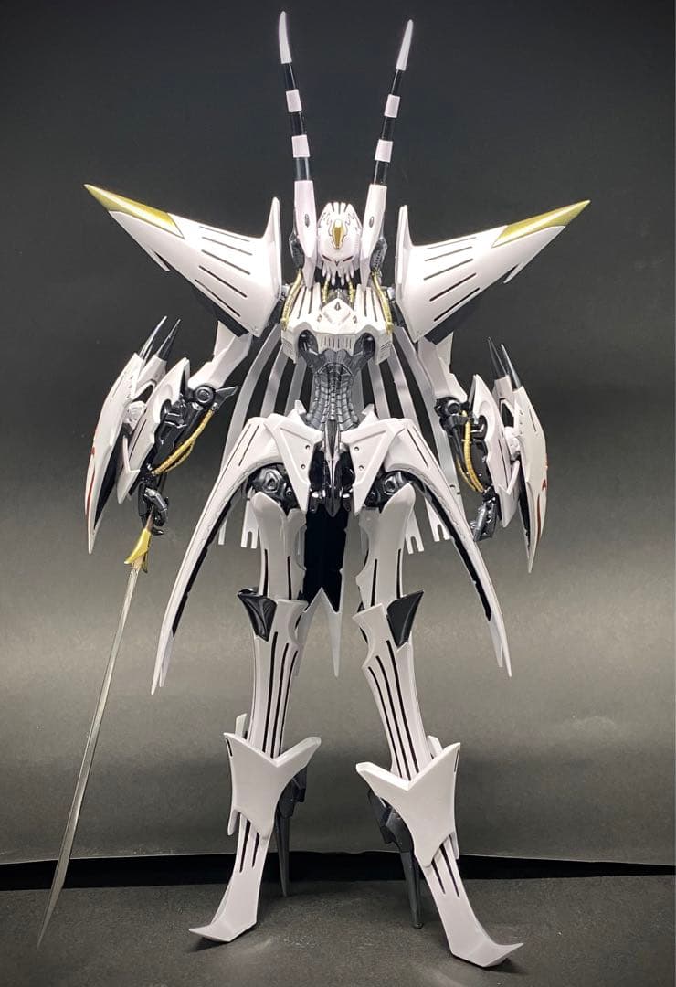 FSS ボークスSAV1/100ファントム ナイアス・ブリュンヒルデ騎 完成品