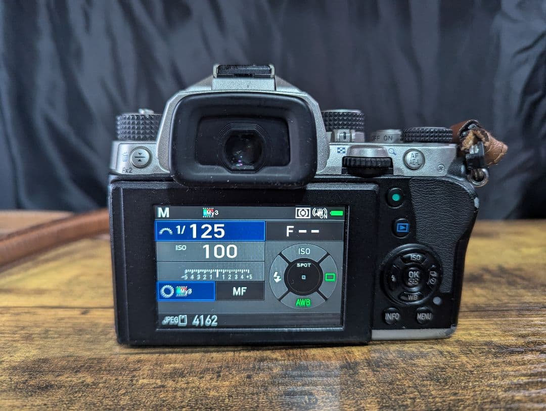 要修理！ PENTAX KP デジタル一眼レフ ジャンク(写真7〜12) - メルカリ