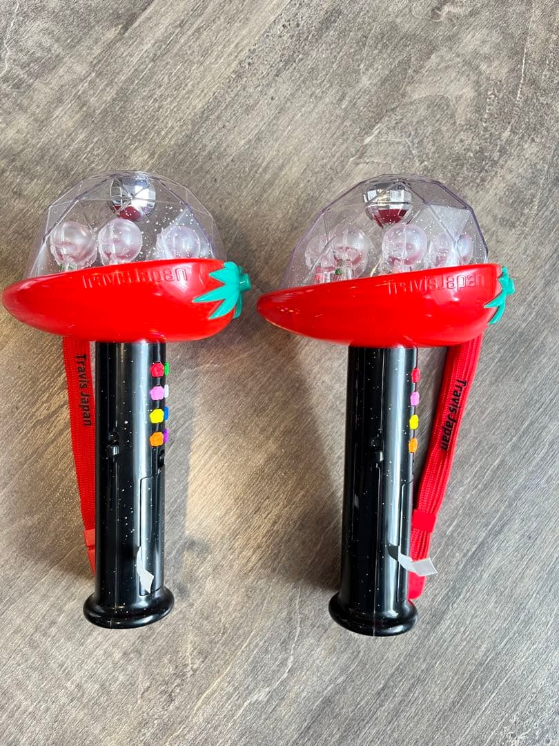 Travis Japan ペンライト 赤黒 Travis Japan ペンライト 2個セット Concert Tour 2026 's travelers