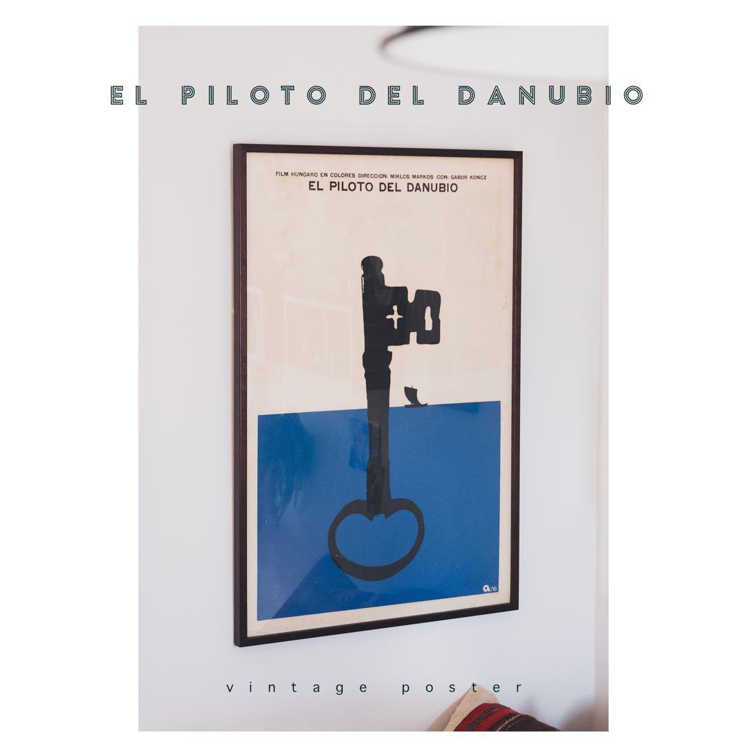 【レア】ジュール ベルヌ 『ドナウの水先案内人』 キューバ ビンテージ ポスター レア】ジュール ベルヌ 『ドナウの水先案内人』 キューバ ビンテージ