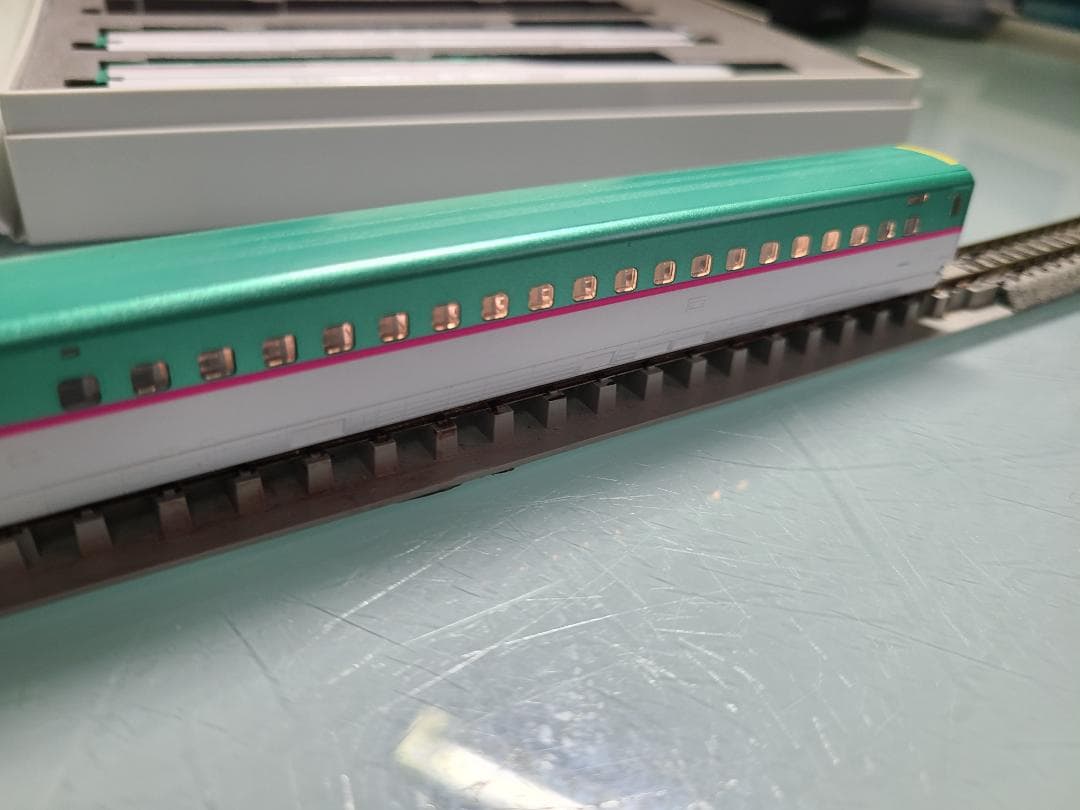 トミックス　98910 E5系東北新幹線　はやぶさ　限定品　室内灯付