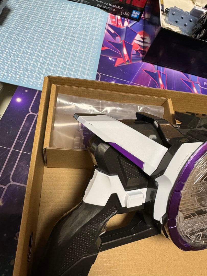 仮面ライダーギーツ　DXデザイアドライバー　DXレーザーレイズライザー