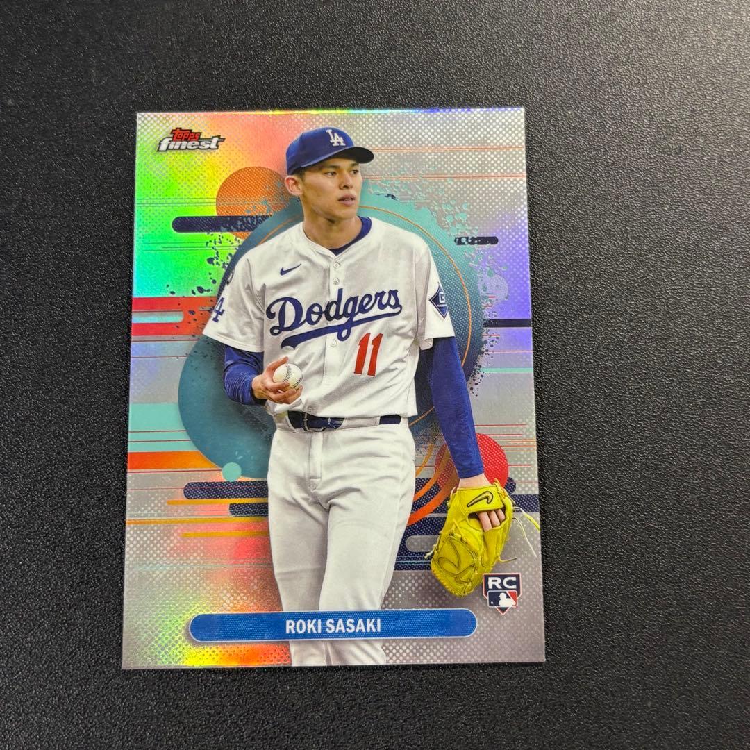 佐々木朗希 2025 Topps Finest リフラクター ルーキーカード - メルカリ