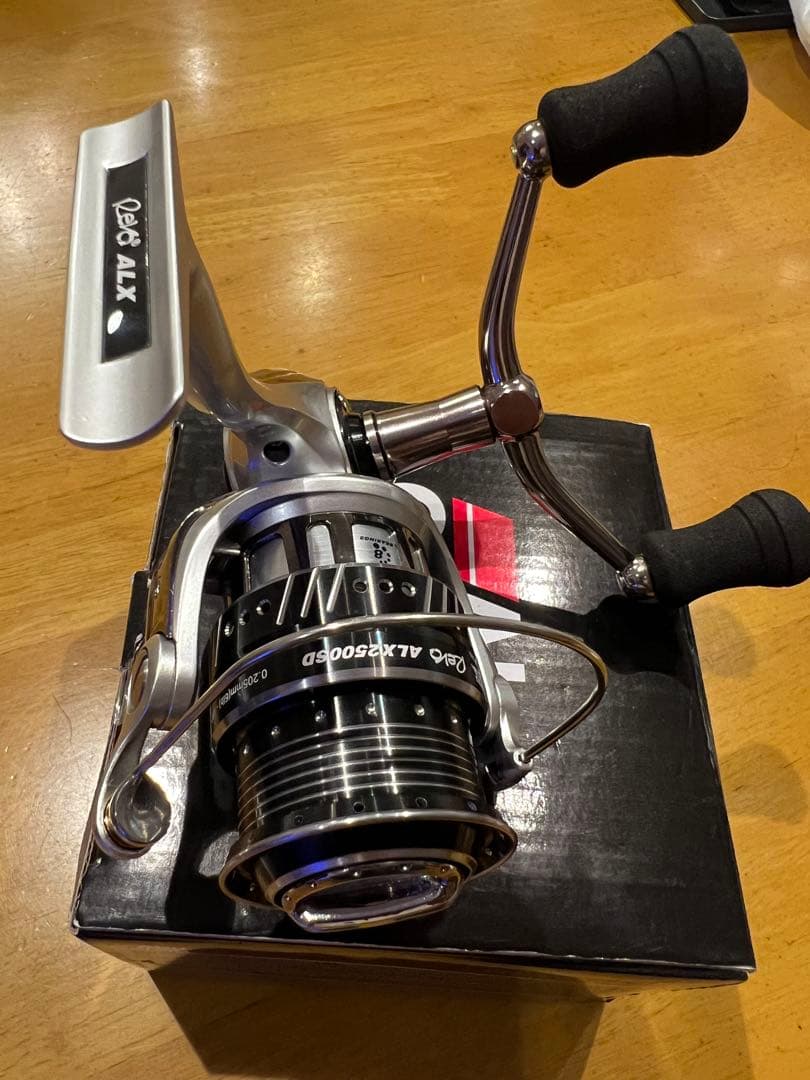 0507様専用 AbuGarcia REVO ALX 2500SD 【未使用品】 - メルカリ