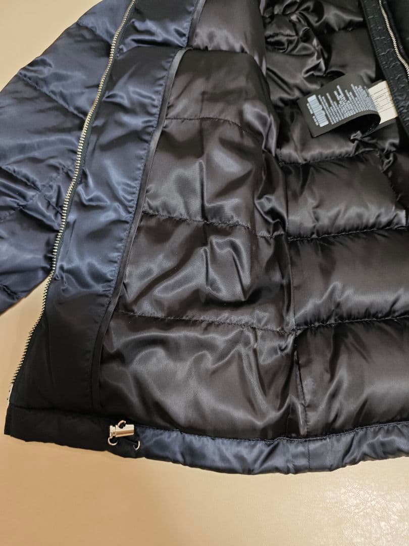 PRADA プラダ ファー ダウン 三角プレート 44