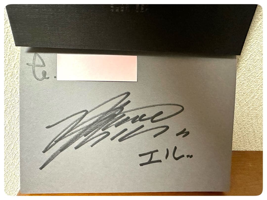 キム・ミョンス(エル)フォトエッセイset(直筆サイン入り) - メルカリ