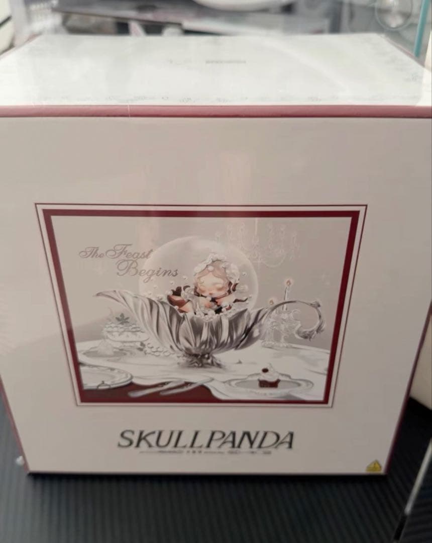 店舗限定】SKULLPANDAクリスタル シュリンク付き - メルカリ