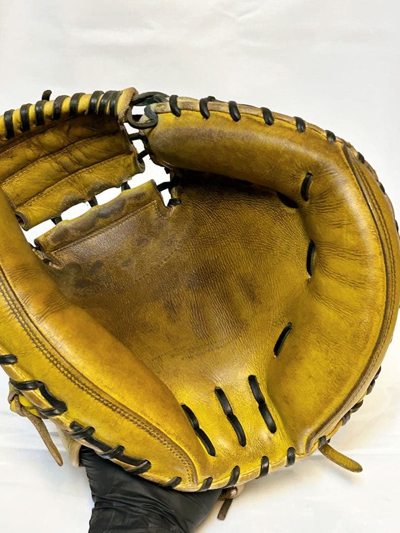 ☆即戦力・IPセレクト☆ 硬式用 キャッチャーミット オイルメンテ済