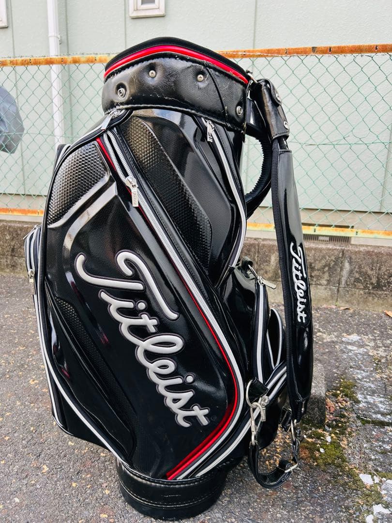 Titleist キャディバッグ 黒 赤 ストライプ