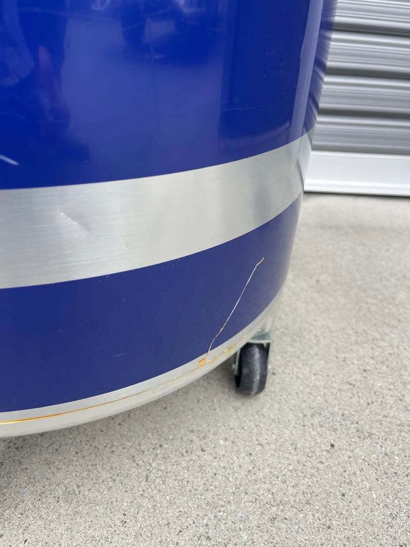 Redbull Cooler Box レッドブル冷蔵庫 非売品 希少ジャンク品 - メルカリ