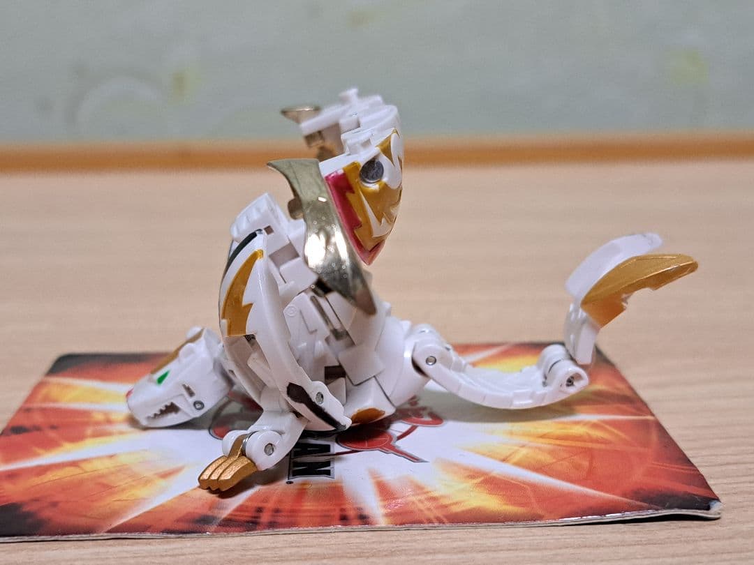 最終値下げ 激レア 爆丸 神3 磁ドラガオン 轟フドウ 士ガリュウ カード