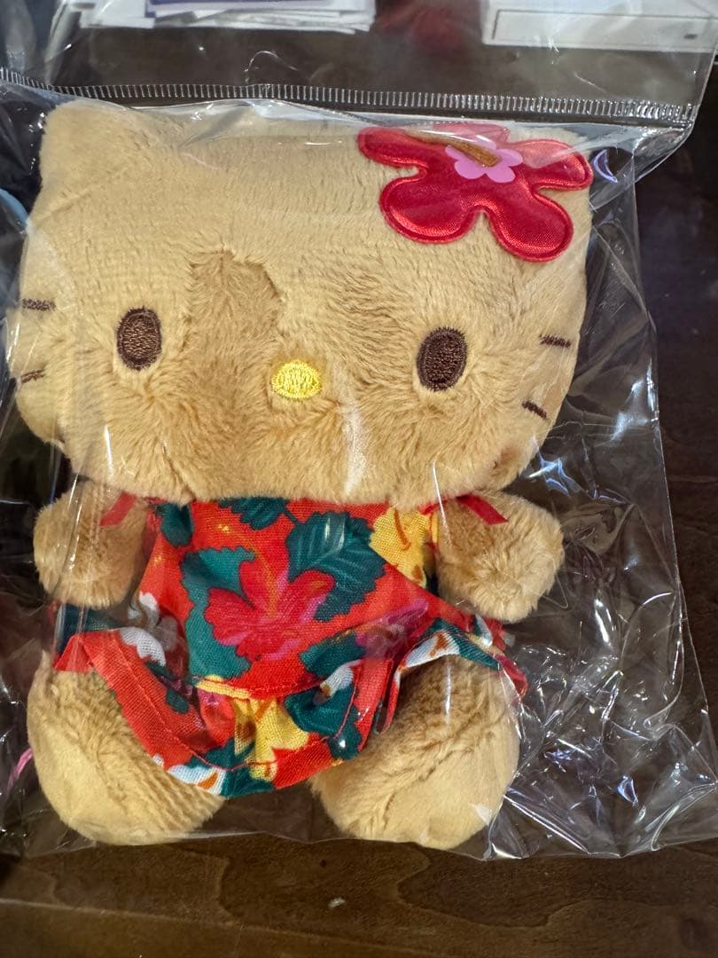 ハワイアンホースト 日焼けキティ ダニエル セット売り - メルカリ