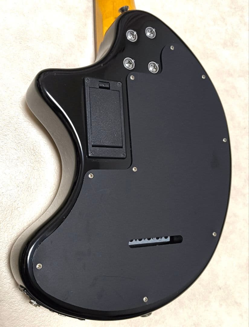 【美品】ZO-3 芸達者 3TS アンプ内蔵ミニギター ヘッドフォン端子付き！！