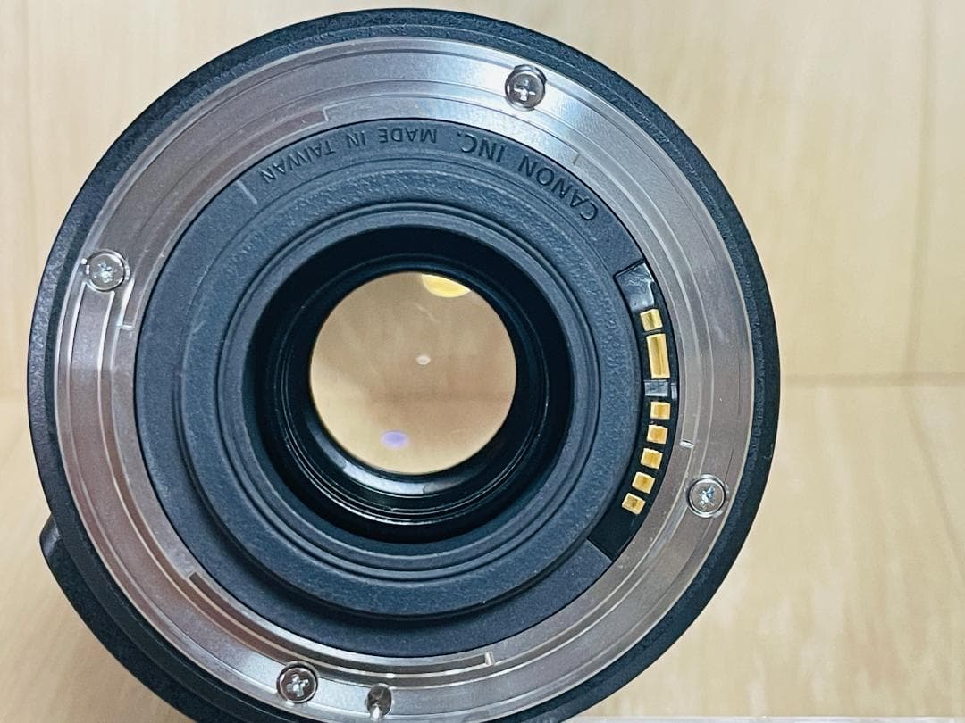 ★美品★ Canon EF-S 18-135mm F3.5-5.6 IS STM