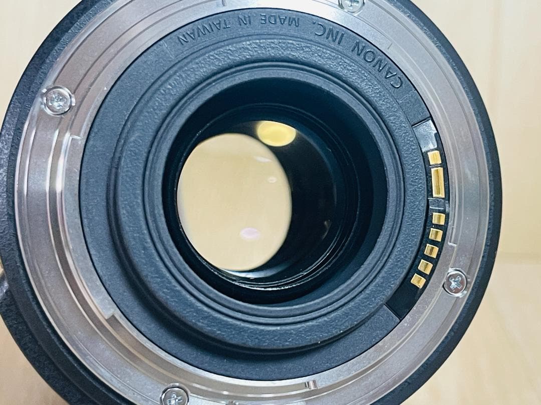 ★美品★ Canon EF-S 18-135mm F3.5-5.6 IS STM