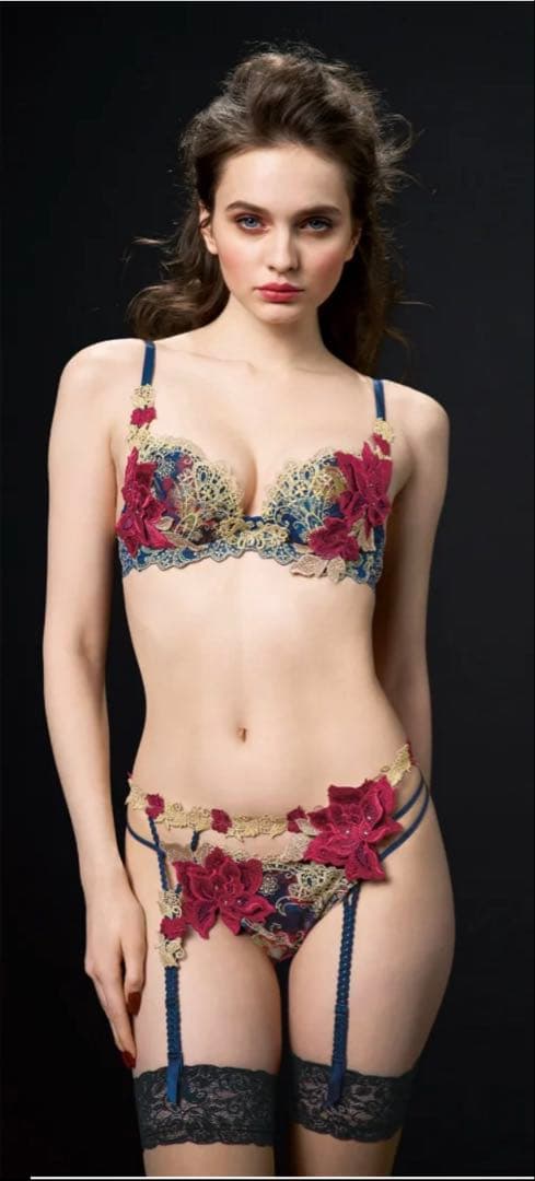 サルート⭐️90グループ⭐️KO⭐️E70/L/M⭐️上下2点⭐️新品タグ付き