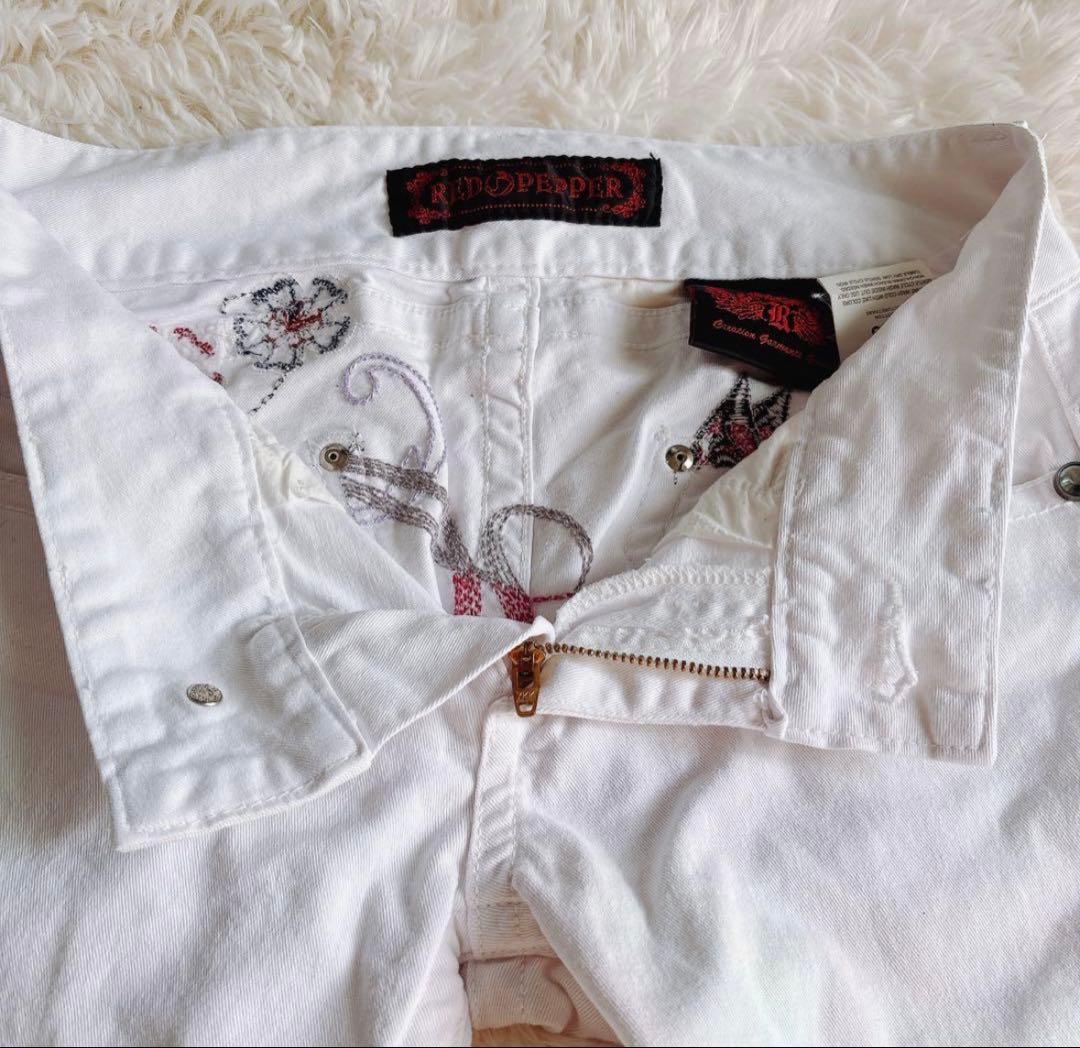 RED PEPPER + ED HARDYエドハーディコラボジーンズ 28インチ - メルカリ