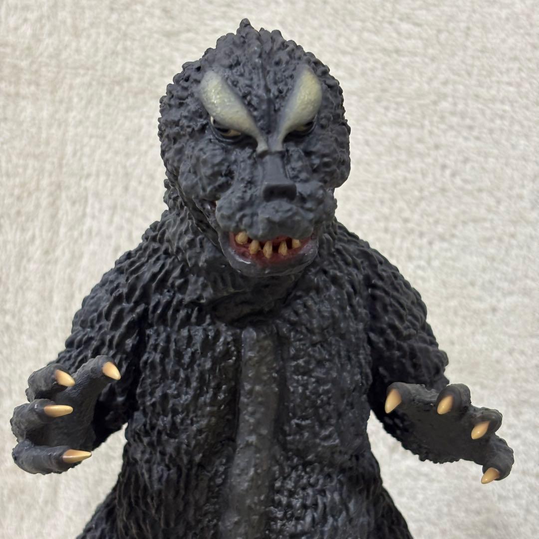 リアルマスターコレクション ゴジラ 1964 少年リック限定 発光ver