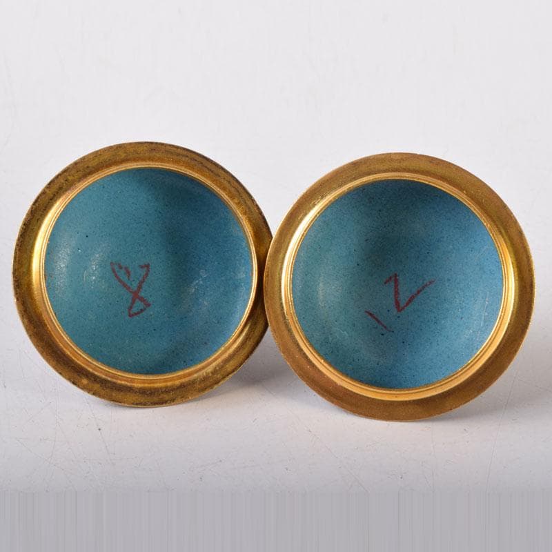 中国 古七宝琺瑯彩 獅子摘 花草文瓶 蓋壷 唐木台付 一對 V 7451 - メルカリ