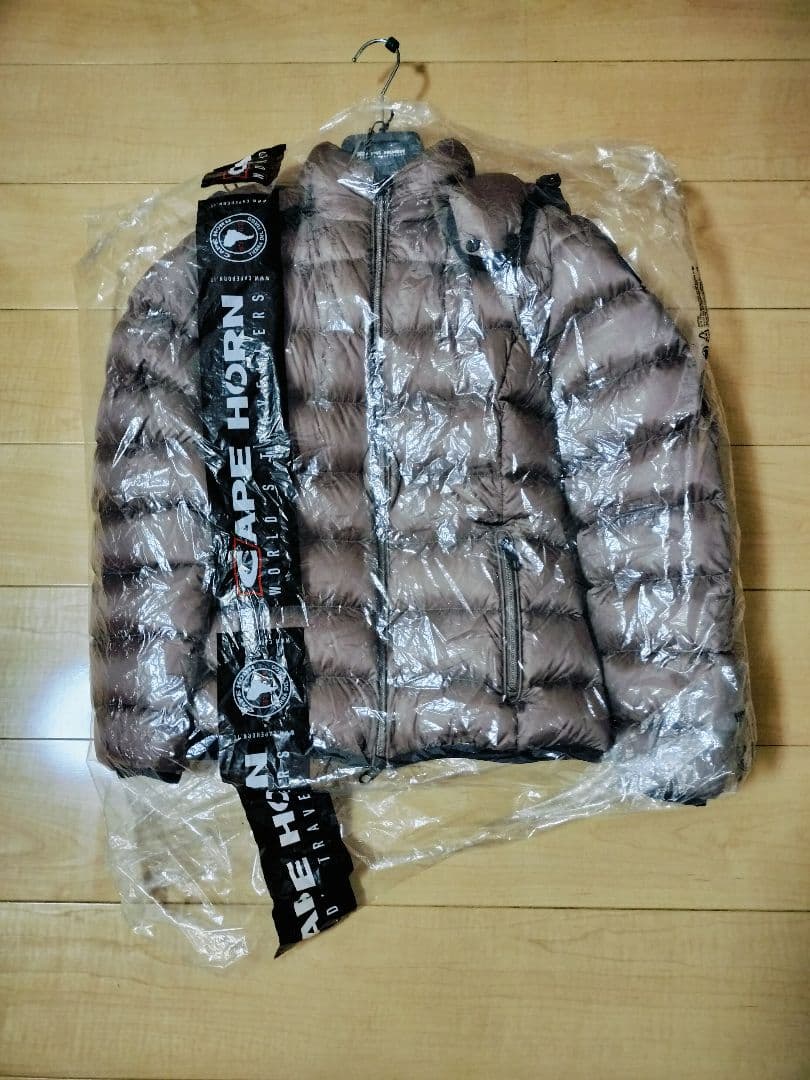 とも　ケープホーン STELLA ステラ 32550 ブラウン　40 CAPE HORN ケープホーン ダウンジャケット/STELLA【大きいサイズあり