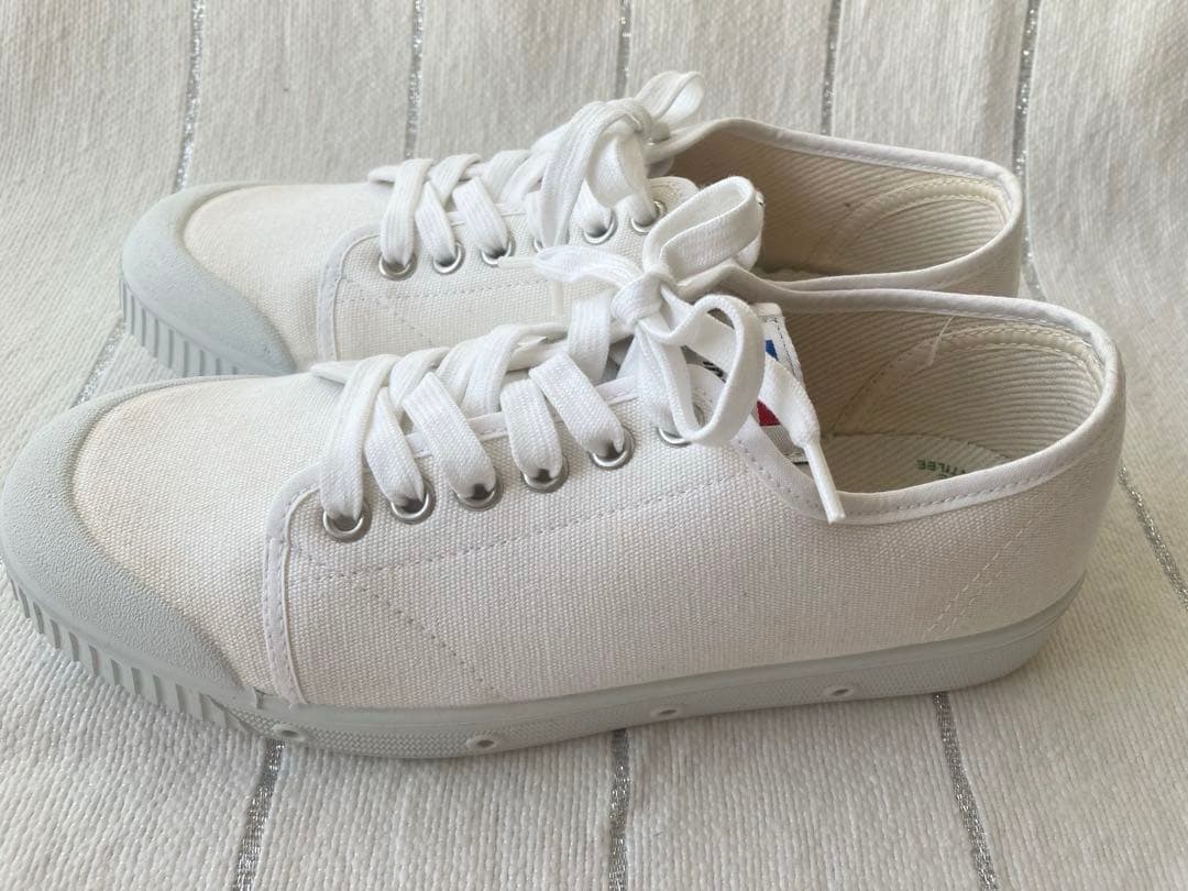 新品⭐︎Spring Court G2 キャンバススニーカー　白　24.5cm