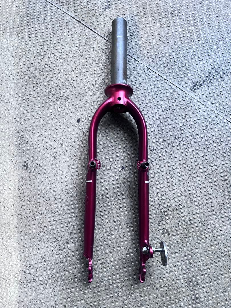 値下げtern veage N8フロントフォーク　赤レッド TERN】マットレッドの「VERGE N8」が入間店頭入荷！ | 入間で自転車を
