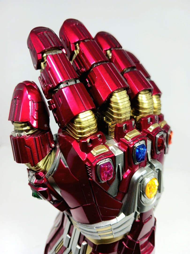 動作品 アベンジャーズ ナノ・ガントレット ハルクバージョン