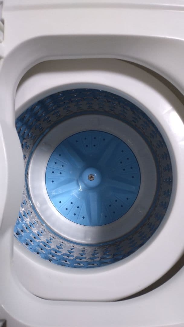 【超美品】小型洗濯機　2.5kg　洗濯、脱水 　靴洗スクリュー　取説　2024製