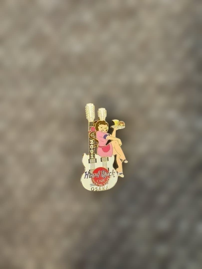 超希少】ハードロックカフェ大阪 オープニングスタッフピン3点セット