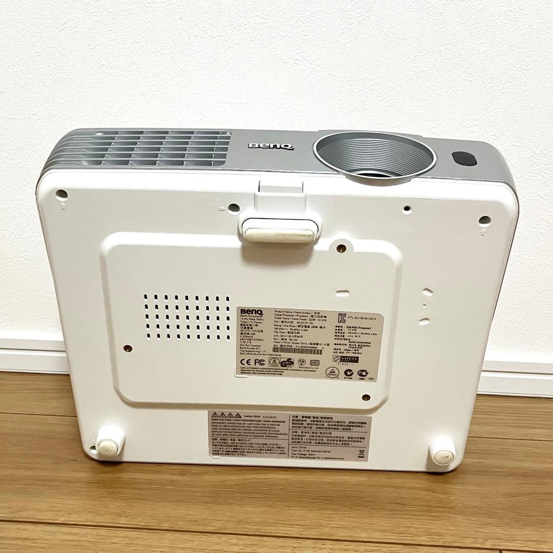 BenQ ペンキュー プロジェクター W1070 ランプ時間5時間！ - メルカリ