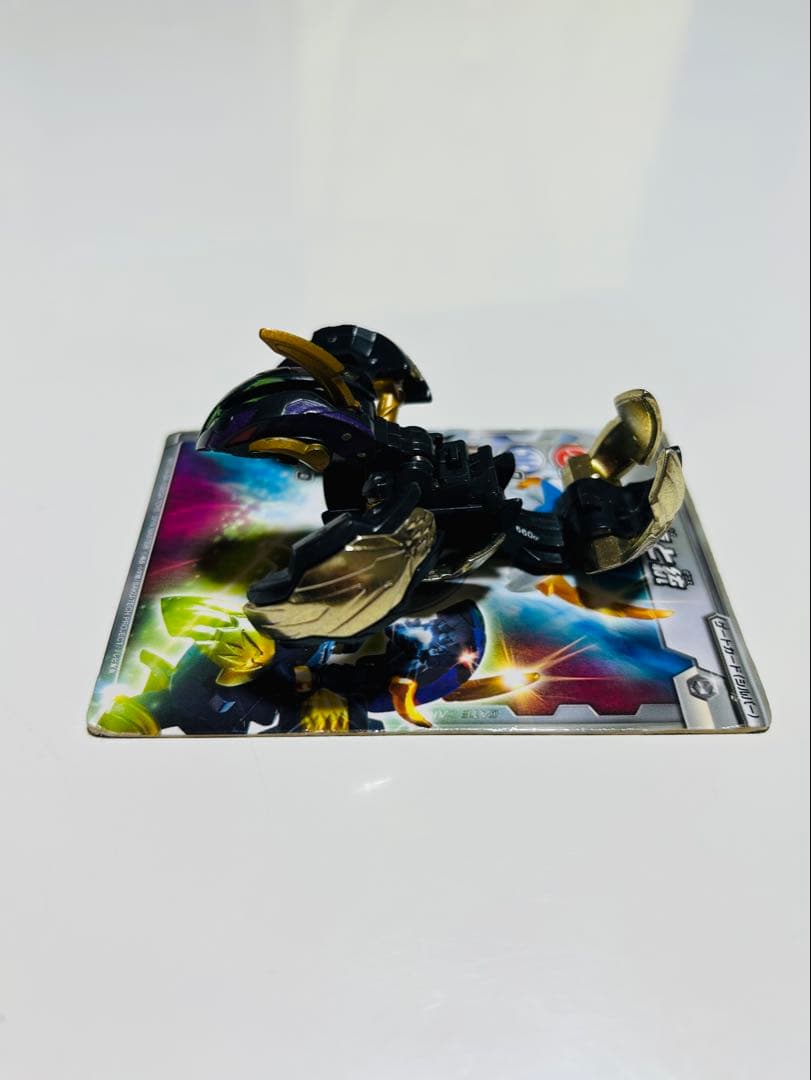 爆丸 覇タヴァネル プラパーツ付属