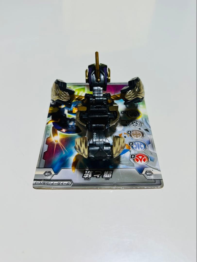 爆丸 覇タヴァネル プラパーツ付属