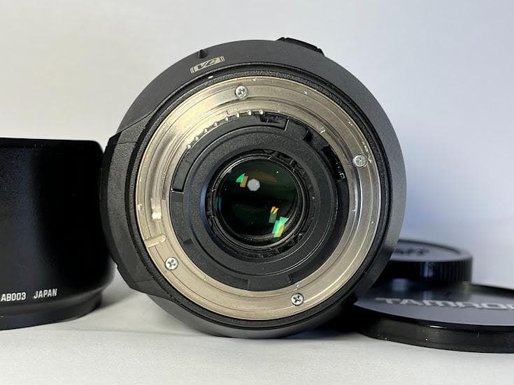 ★極上★タムロンAF18-270mm F3.5-6.3 Di II VC ニコン